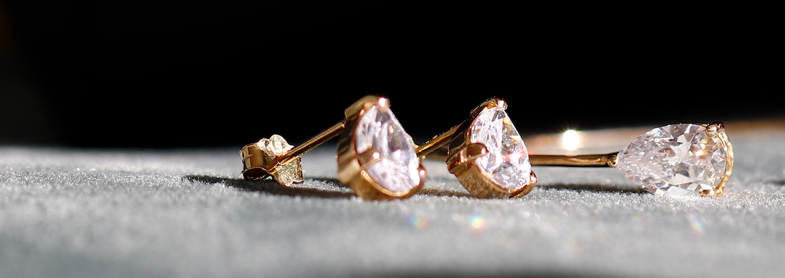 Pure 18K Gold Earrings