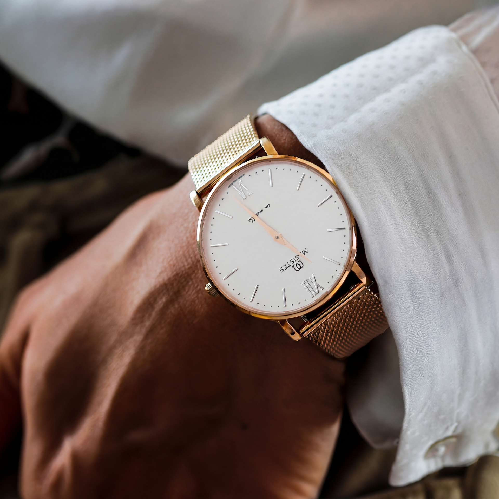 CLASSIC EN-MAILLE WATCH